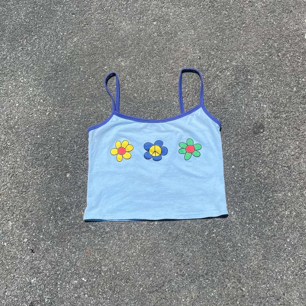 blue shein cropped tank top with dark blue trim and flowers (discontinued)